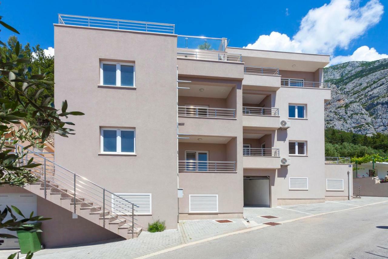 Apartments Dora Makarska Kültér fotó