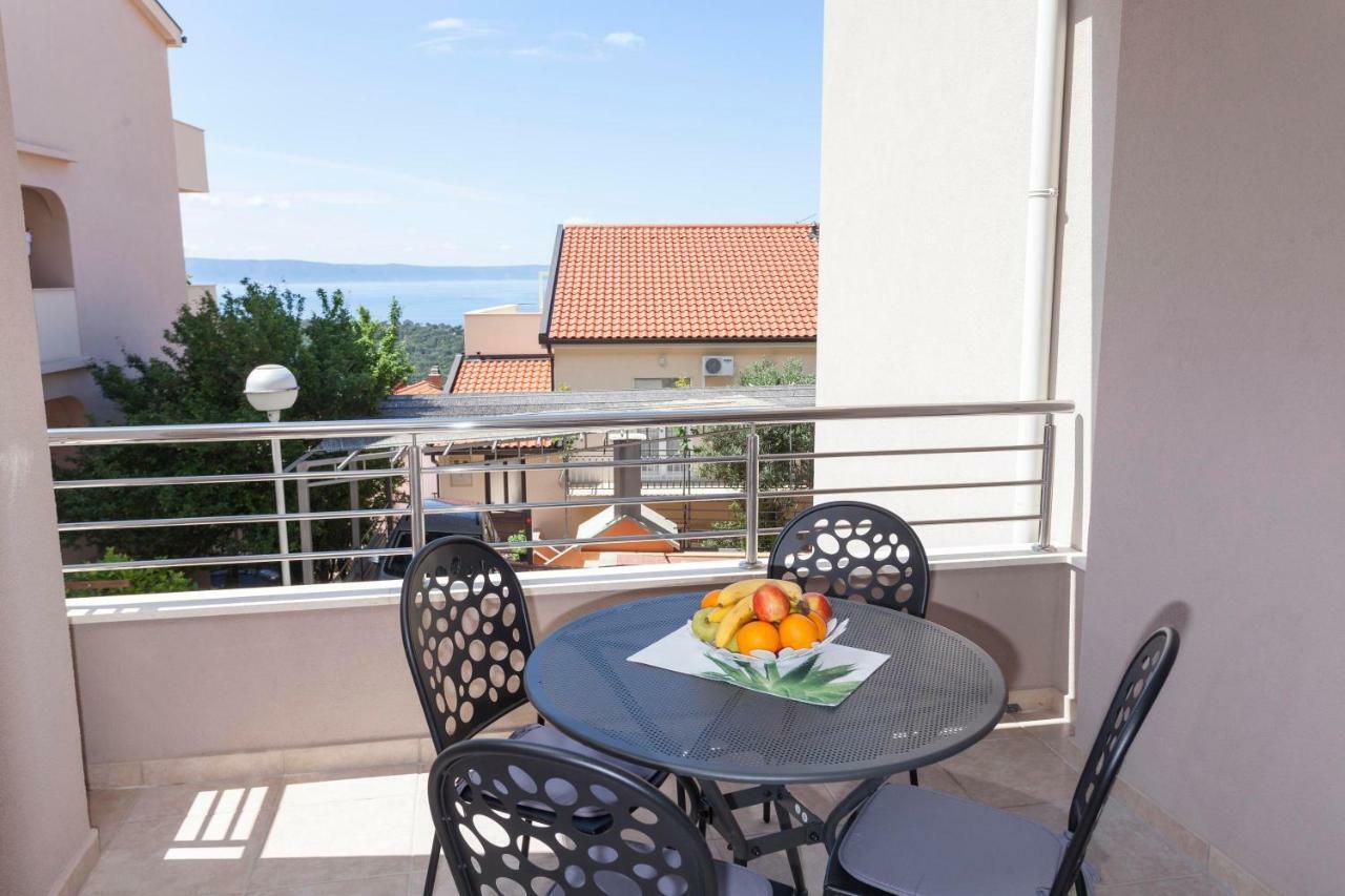 Apartments Dora Makarska Kültér fotó
