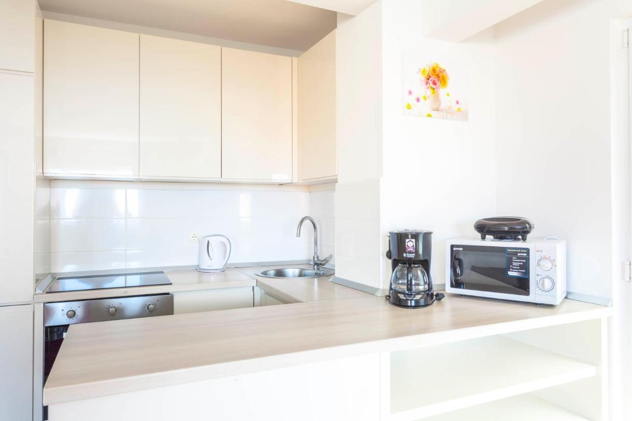 Apartments Dora Makarska Kültér fotó