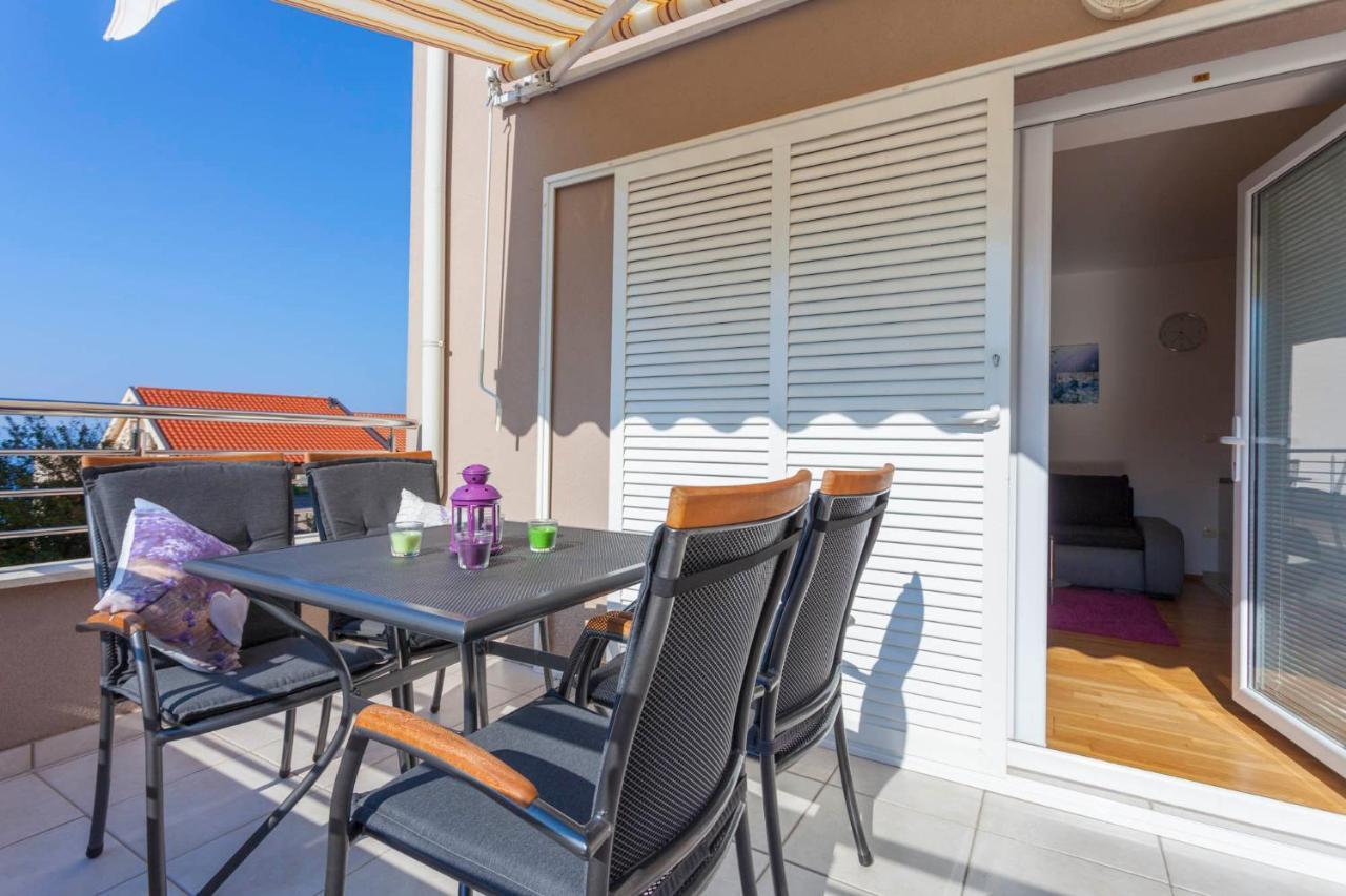 Apartments Dora Makarska Kültér fotó
